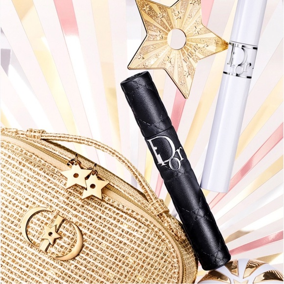 NWT Diorshow Volume and Definition
Essentials Holiday 2025 Gift Set - Picture 3 of 8